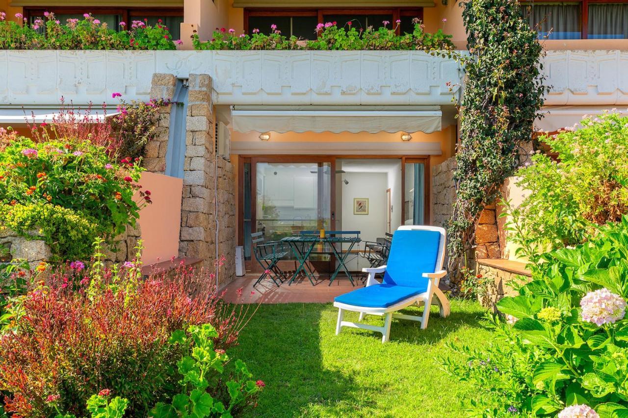 Residenze Coda Cavallo San Teodoro  Luaran gambar
