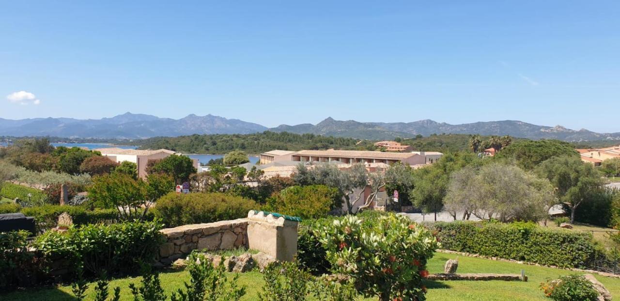 Residenze Coda Cavallo San Teodoro  Luaran gambar