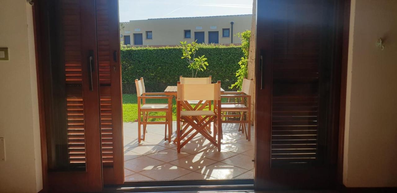 Residenze Coda Cavallo San Teodoro  Luaran gambar