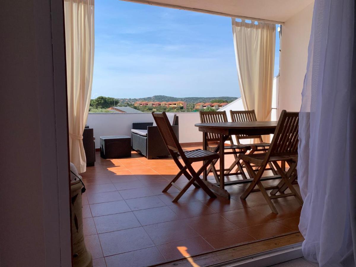 Residenze Coda Cavallo San Teodoro  Luaran gambar