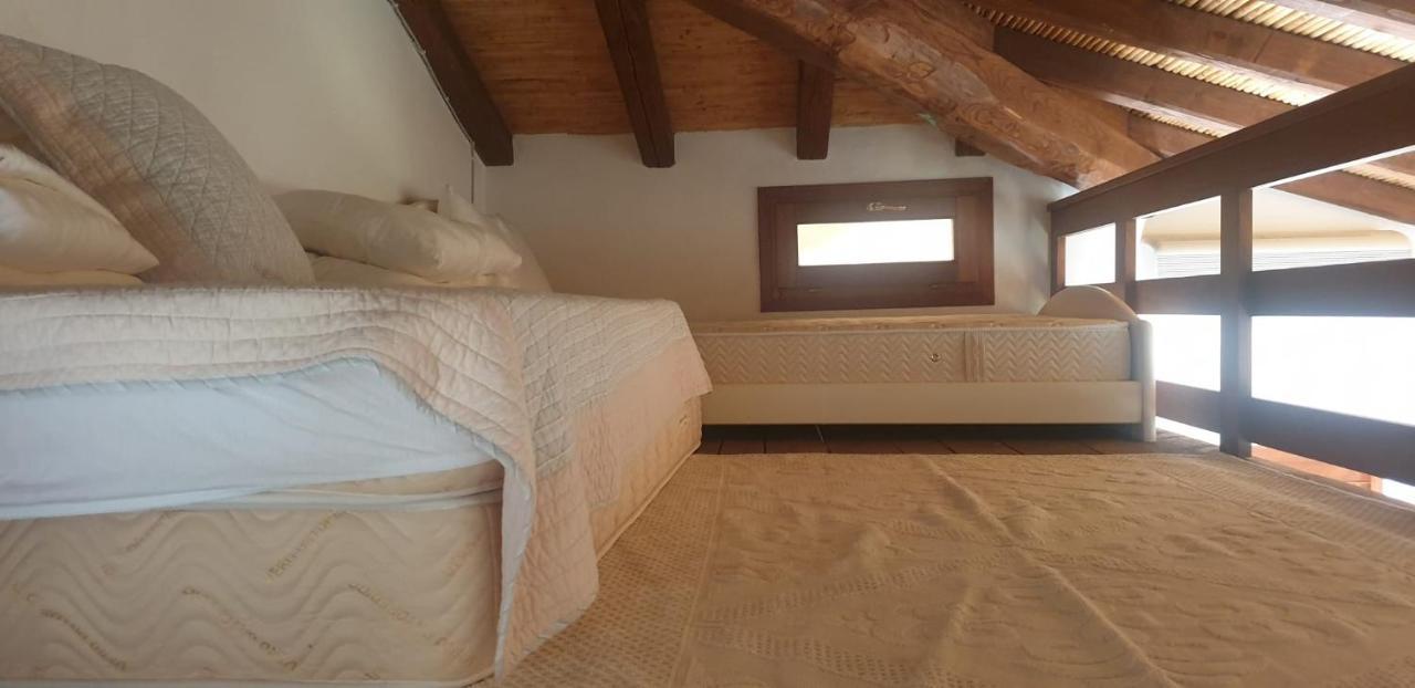 Residenze Coda Cavallo San Teodoro  Luaran gambar