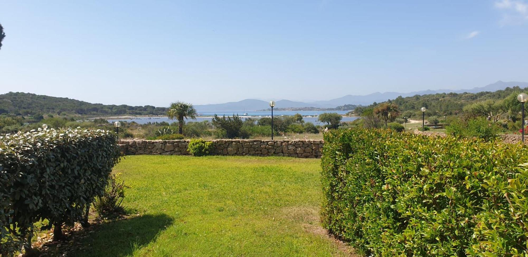 Residenze Coda Cavallo San Teodoro  Luaran gambar