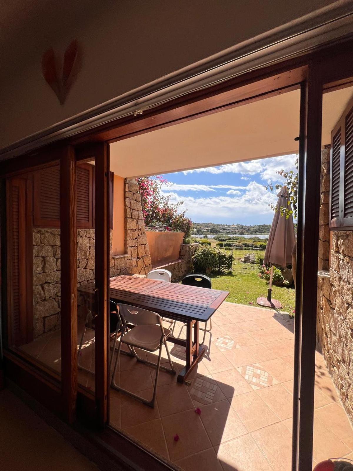 Residenze Coda Cavallo San Teodoro  Luaran gambar