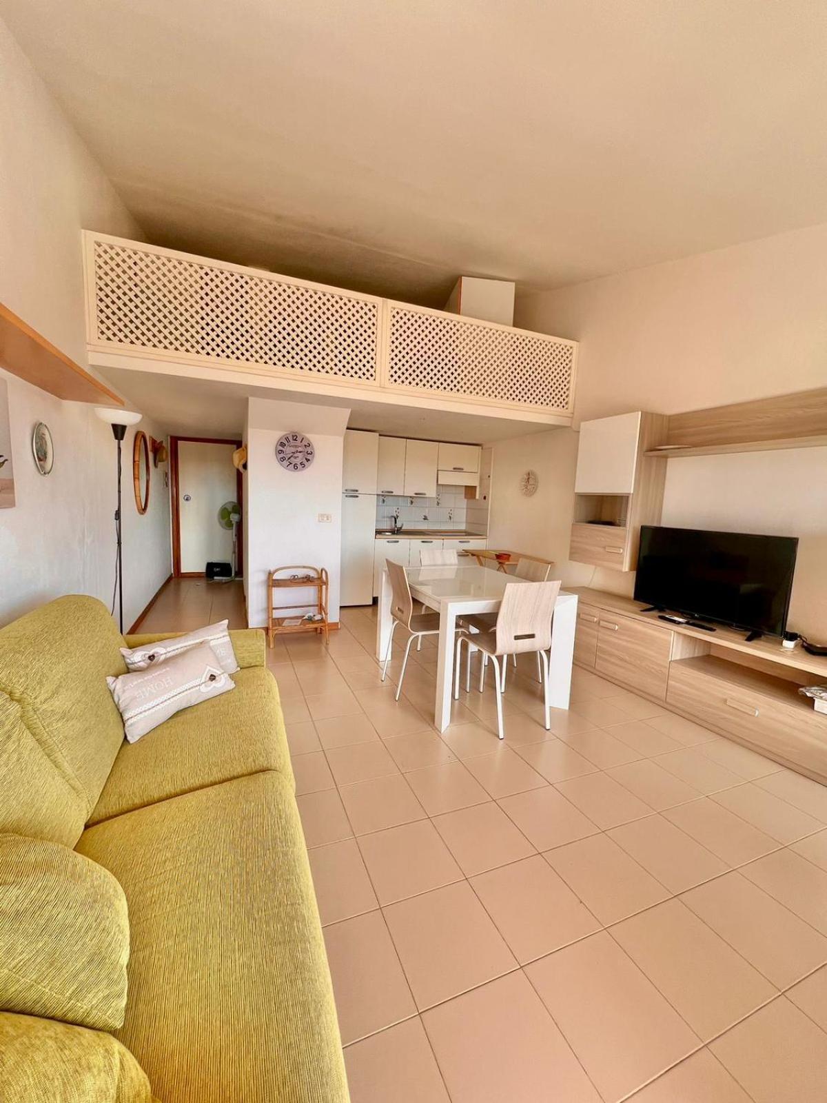 Residenze Coda Cavallo San Teodoro  Luaran gambar