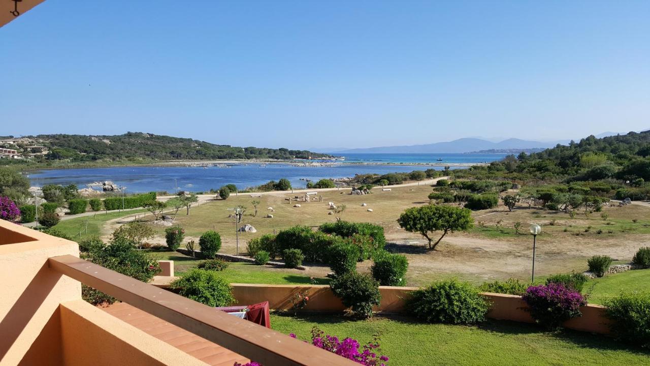 Residenze Coda Cavallo San Teodoro  Luaran gambar